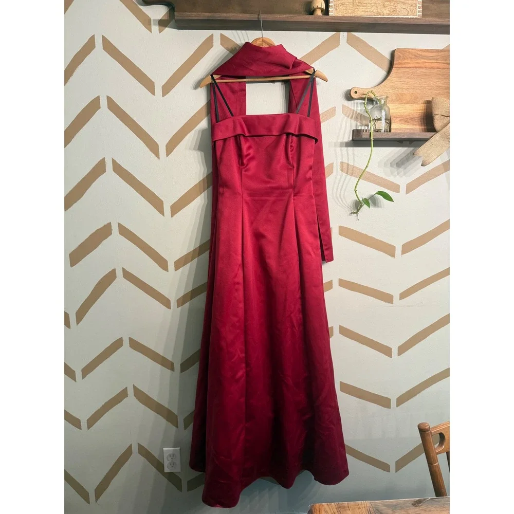 Urban Girl Nites Formal Dress Womens 9/10 Red Vintage Ball Gown with Shawl